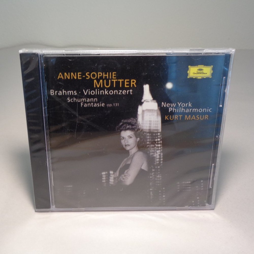 ANNE-SOPHIE MUTTER Brahms Violin Concerto & Schumann Fantasy Op. 131 New CD